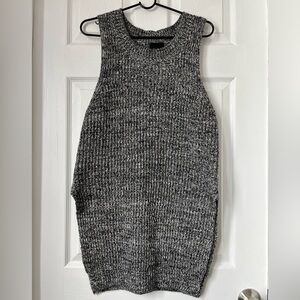 Lumiere Knitted Gray Sweater Vest Size Large